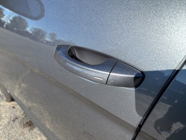 Used 2024 Volkswagen Atlas Cross Sport SE image 22