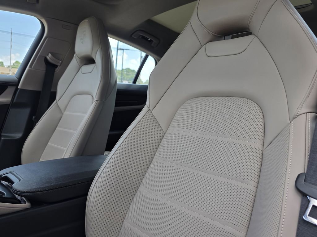 Used 2025 Porsche Panamera 4 AWD/4WD image 5