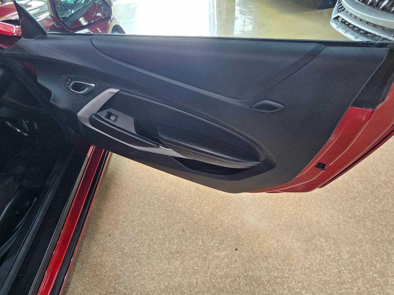 Used 2019 Chevrolet Camaro LT w/ RS Package RWD image 9