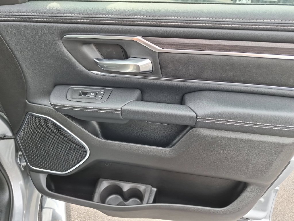New 2027 RAM 1500 Laramie AWD/4WD image 31