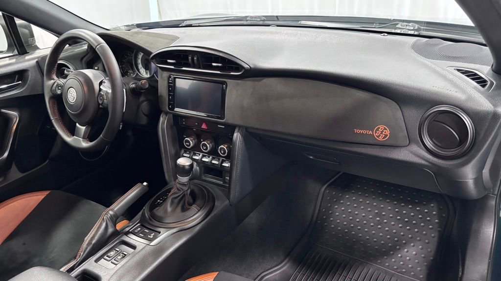Used 2020 Toyota 86 image 16