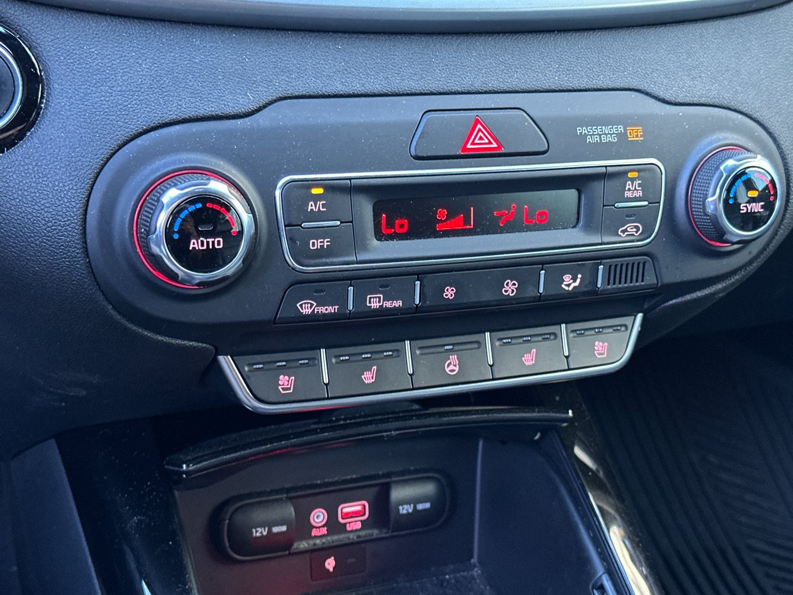 Used 2019 Kia Sorento SX AWD/4WD image 19