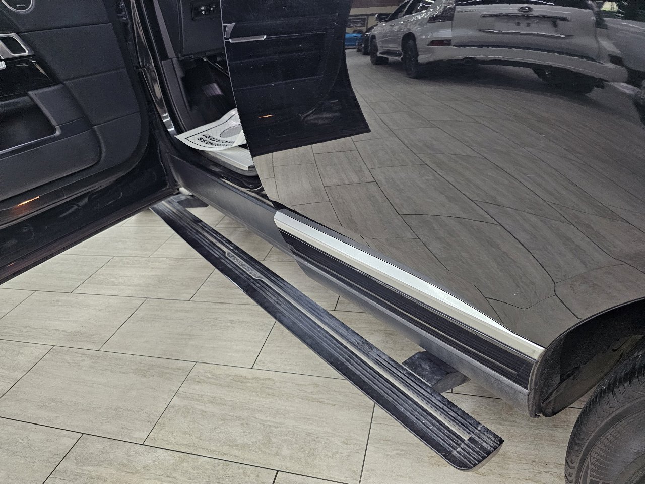 Used 2014 Land Rover Range Rover Supercharged image 39