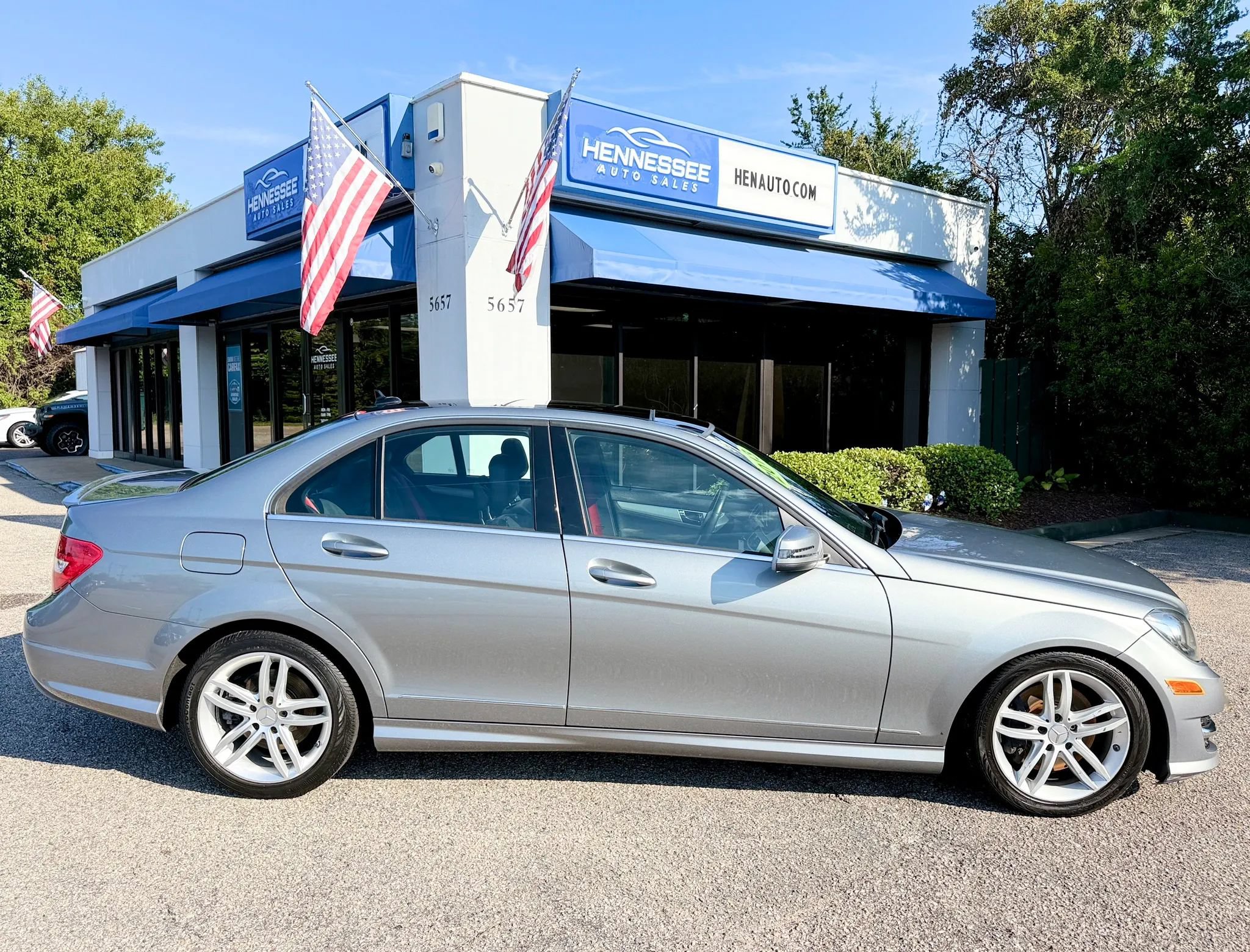 Used 2013 Mercedes-Benz C 300 4MATIC Sedan w/ Multimedia Pkg image 28