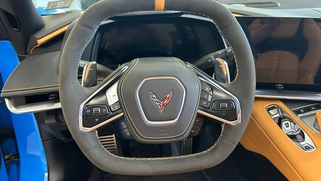 New 2025 Chevrolet Corvette Stingray Preferred Cpe w/ 2LT image 25