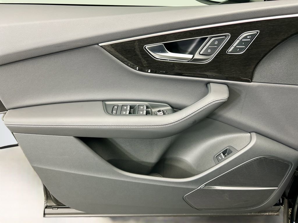 New 2026 Audi Q7 2.0T Premium Plus image 23
