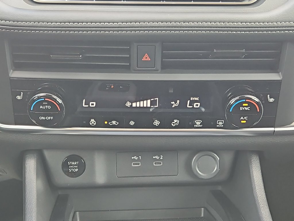 New 2027 Nissan Rogue Dark Armor FWD image 21