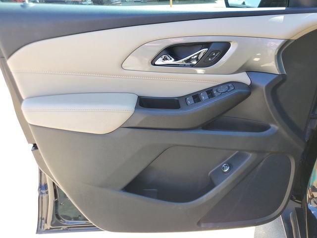 Used 2024 Chevrolet Traverse LT FWD image 20