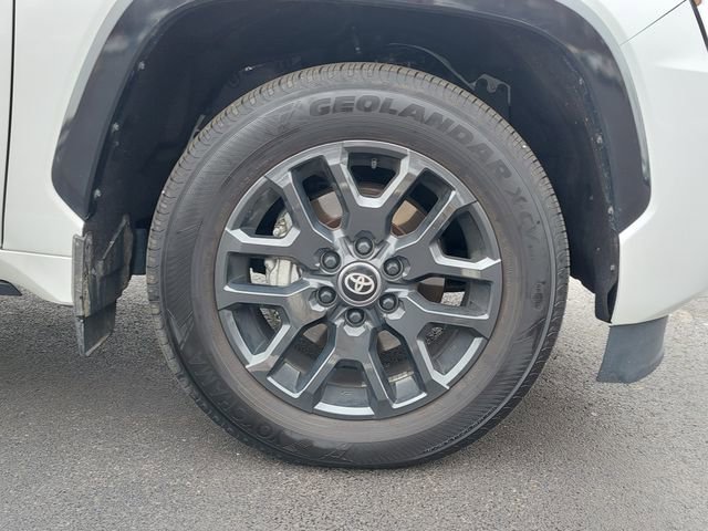 Certified 2025 Toyota Sequoia Platinum image 36