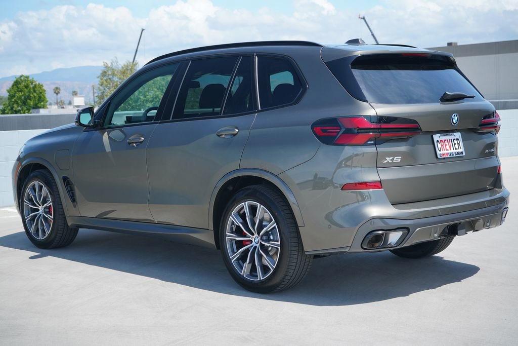 New 2026 BMW X5 xDrive50e w/ M Sport Package image 8