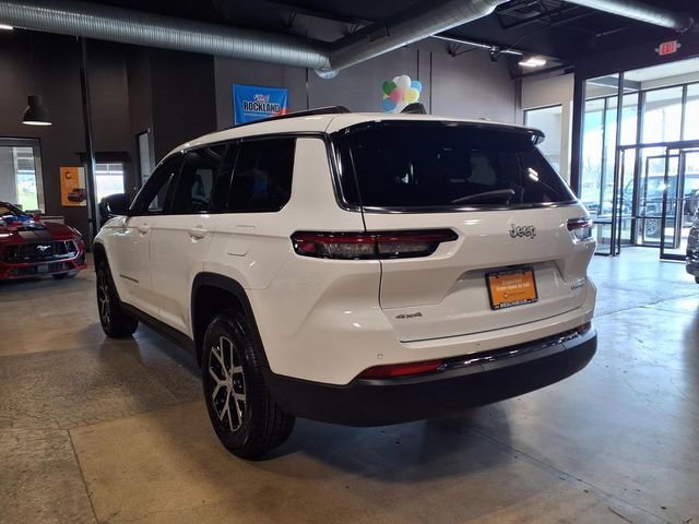 Used 2025 Jeep Grand Cherokee L Limited AWD/4WD image 7