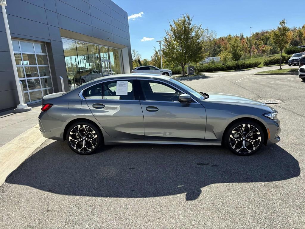 Certified 2025 BMW 330i xDrive Sedan image 8