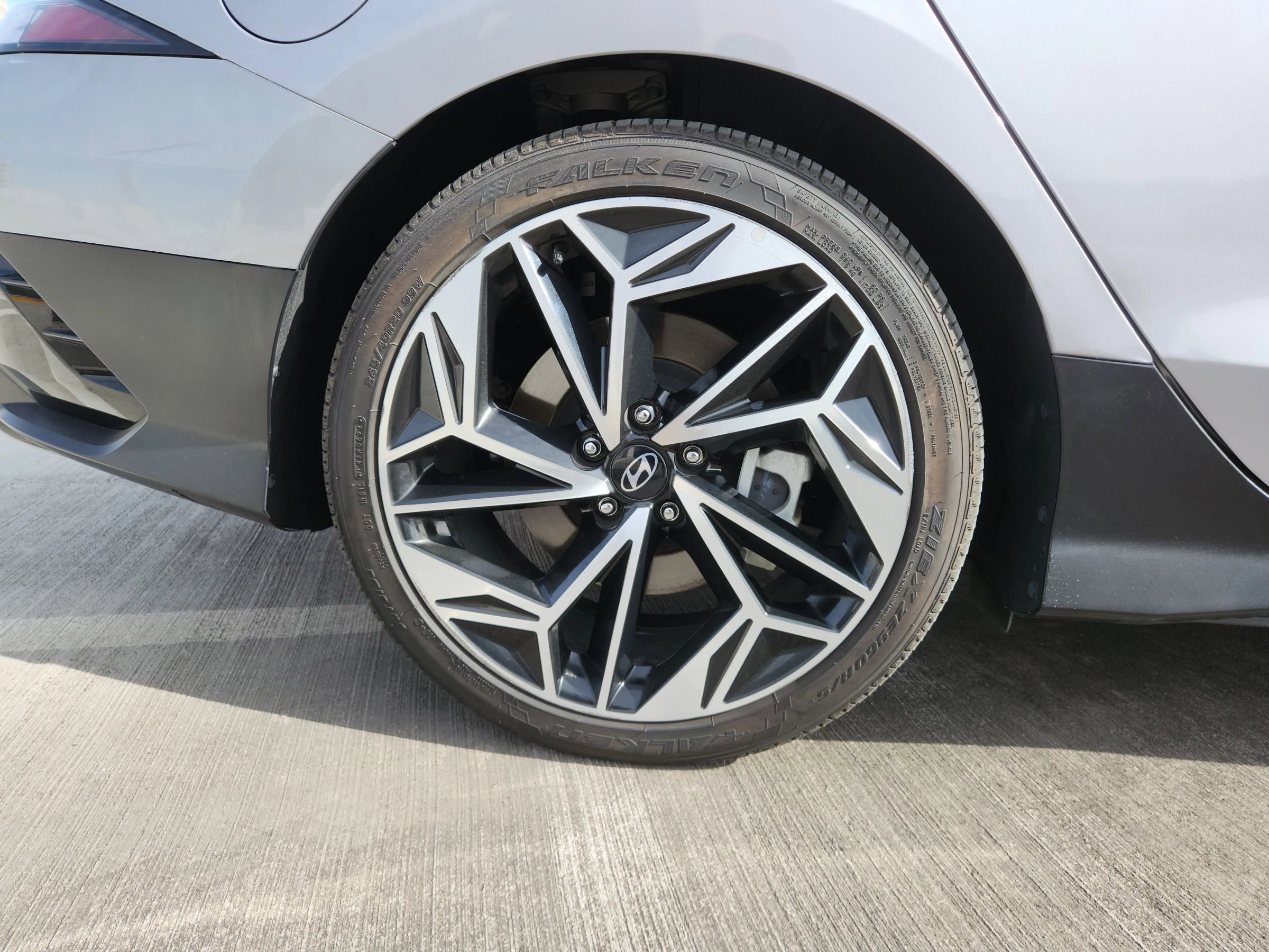 Used 2023 Hyundai Ioniq 6 SEL image 24