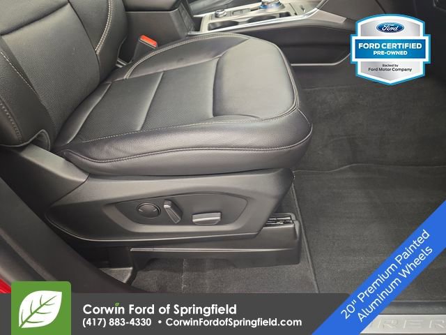 Used 2022 Ford Explorer Limited w/ Equipment Group 301A image 11