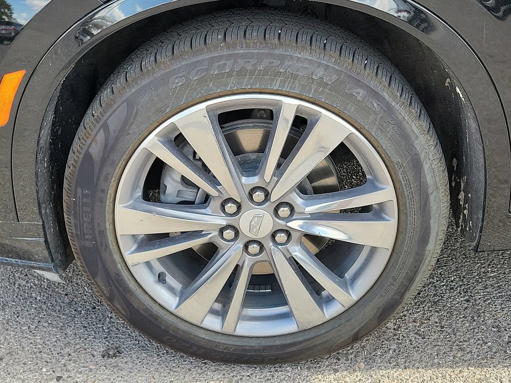 Used 2023 Cadillac XT6 Premium Luxury FWD image 17