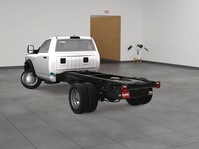 New 2023 RAM 4500 Tradesman RWD image 4