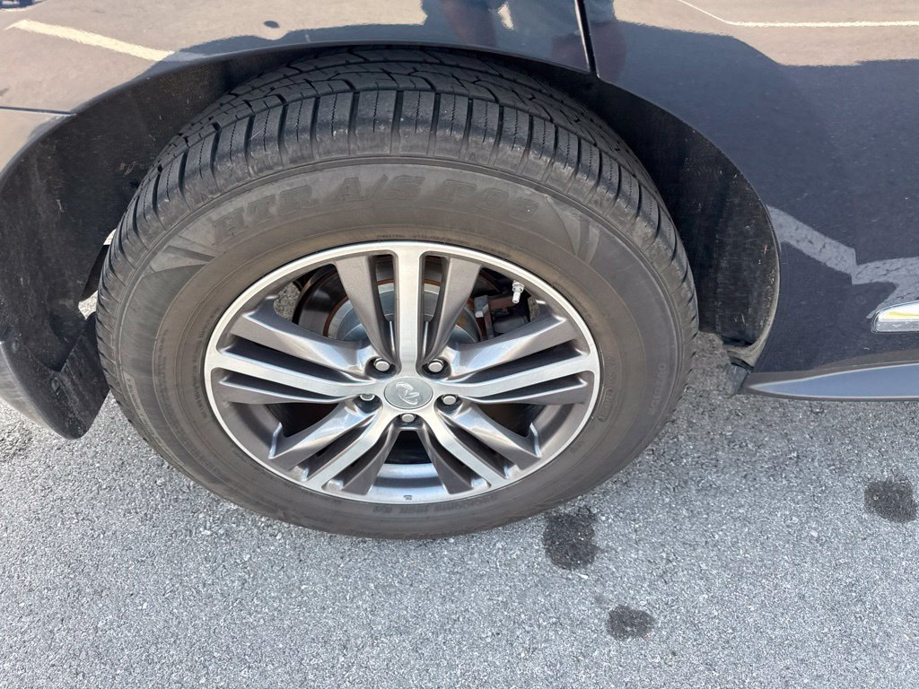 Used 2019 INFINITI QX60 Luxe w/ Essential Package AWD/4WD image 13