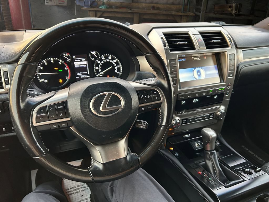 Used 2020 Lexus GX 460 Premium image 21