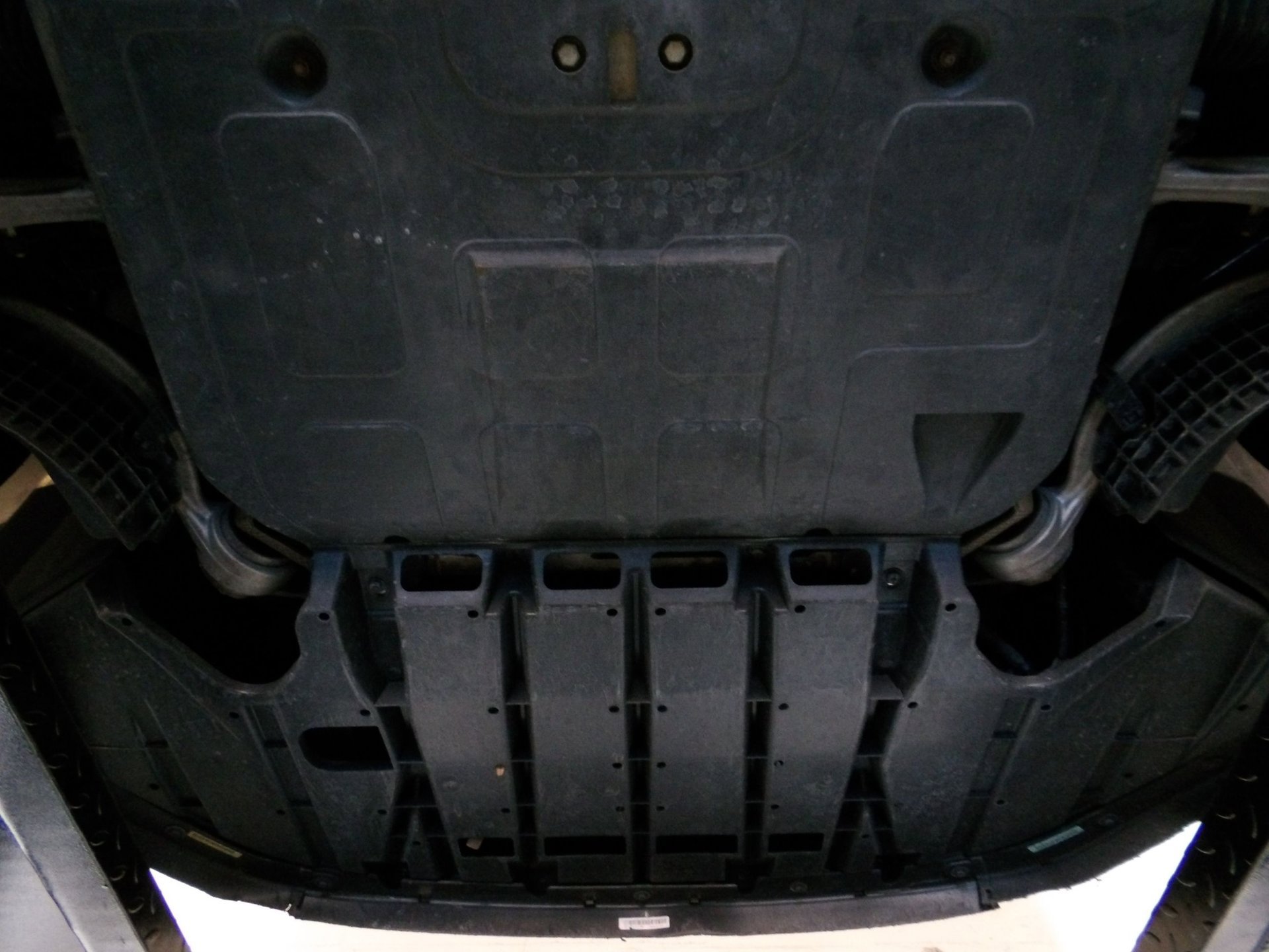 Used 2015 Jaguar F-TYPE S image 95