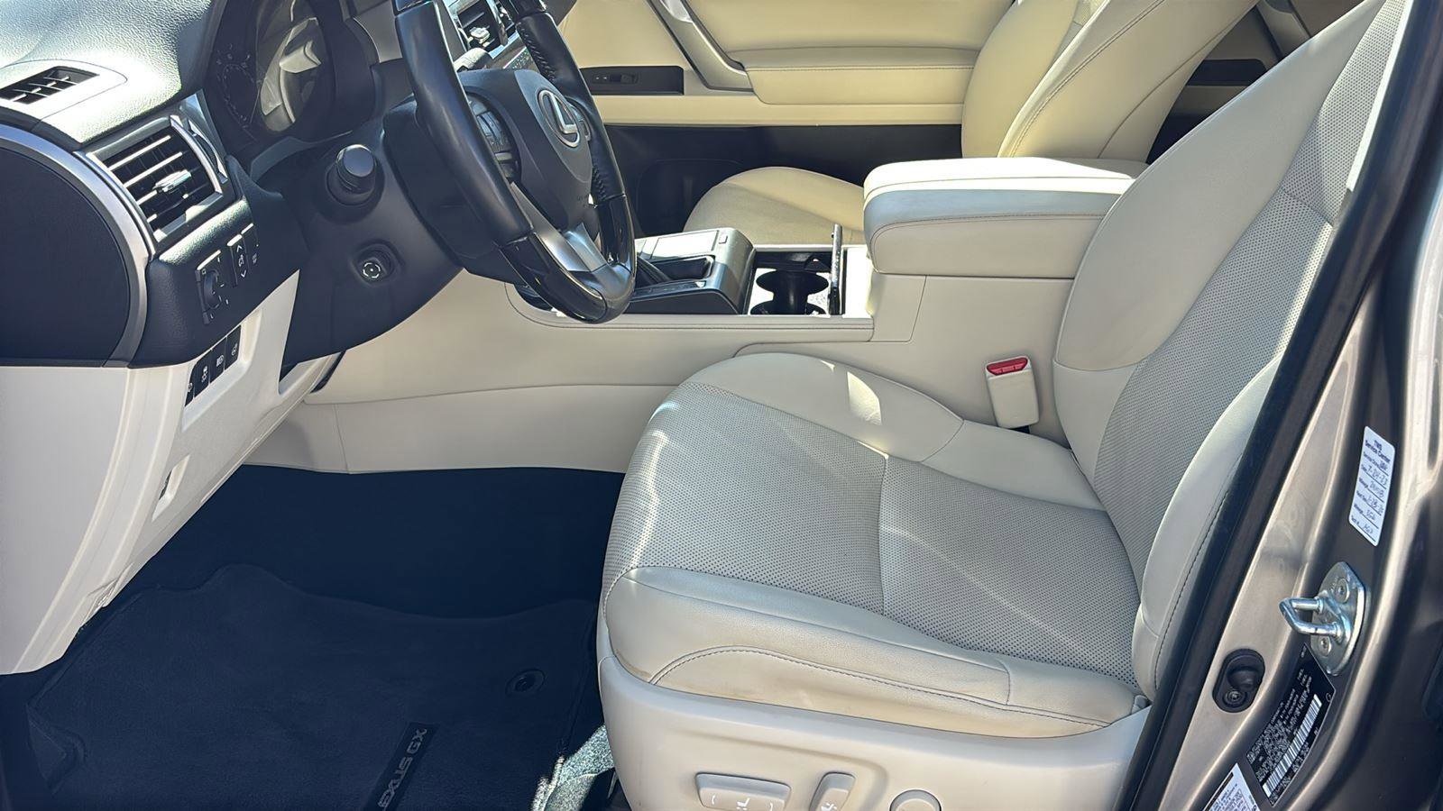 Used 2023 Lexus GX 460 Premium image 13