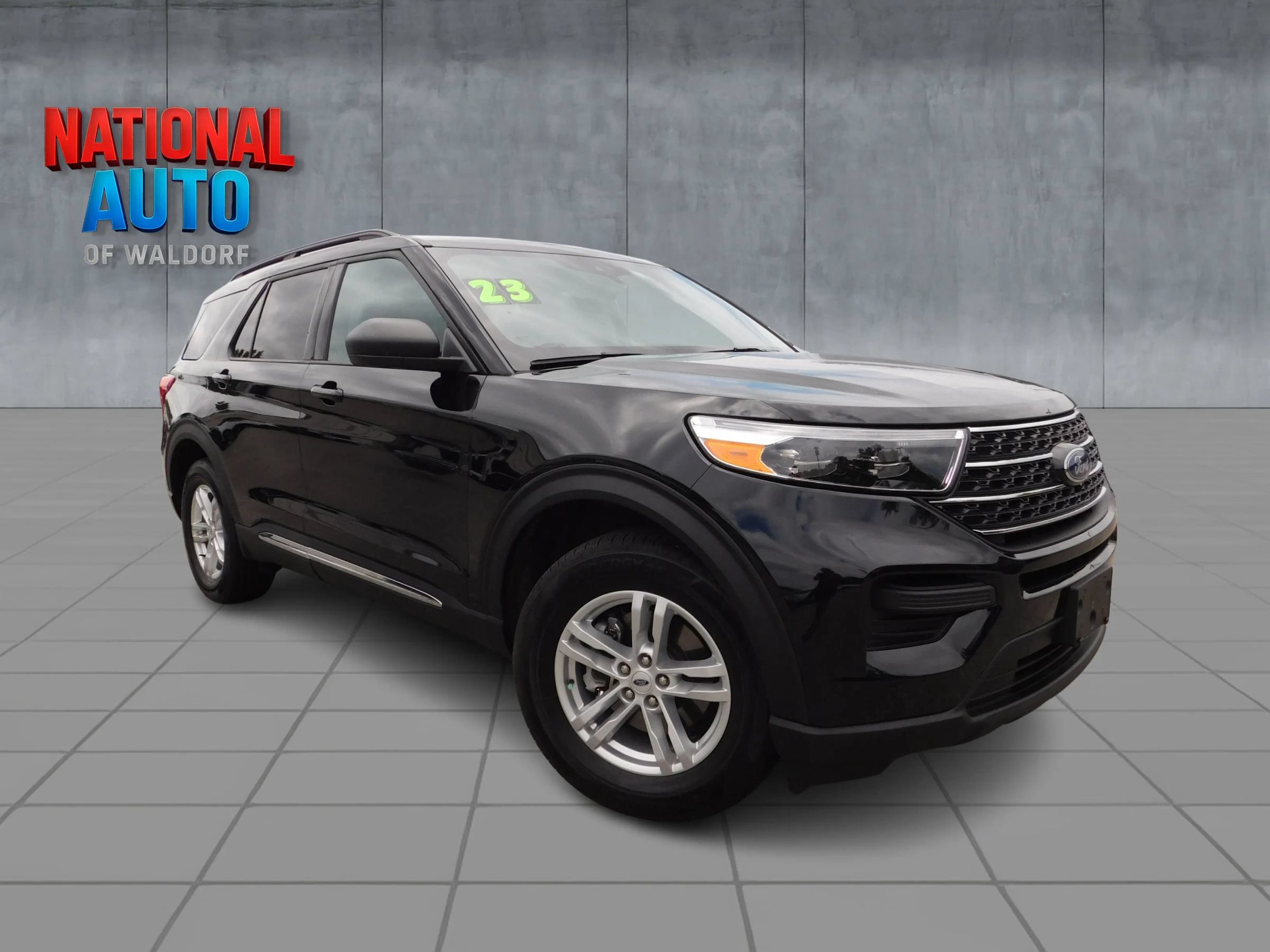 Used 2023 Ford Explorer XLT