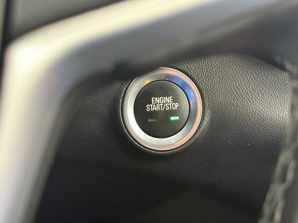 Used 2024 GMC Terrain SLT AWD/4WD image 31