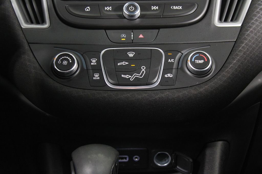 Used 2022 Chevrolet Malibu RS w/ LPO, Floor Liner Package image 21