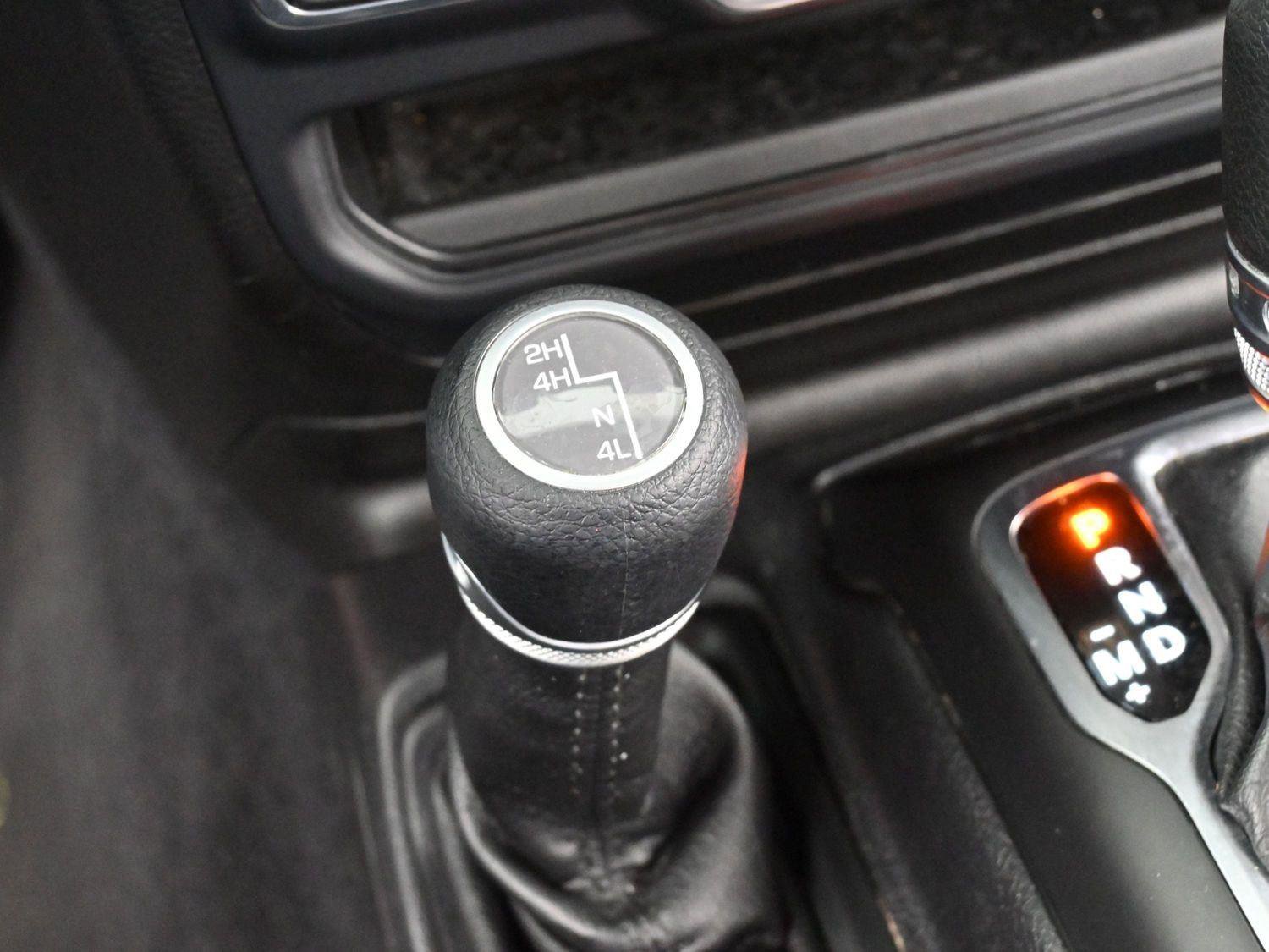 Used 2019 Jeep Wrangler Unlimited Sport S image 23