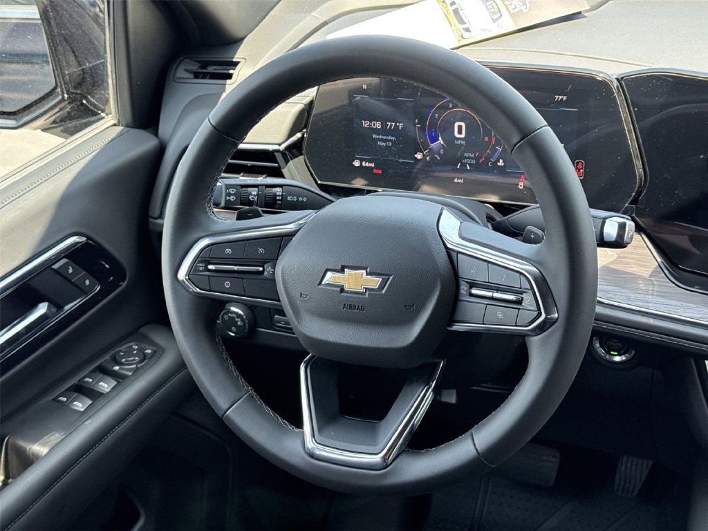 New 2026 Chevrolet Suburban LS RWD image 10