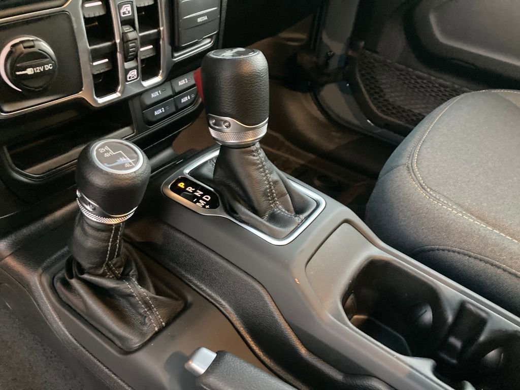 New 2025 Jeep Wrangler Unlimited Sport AWD/4WD image 24