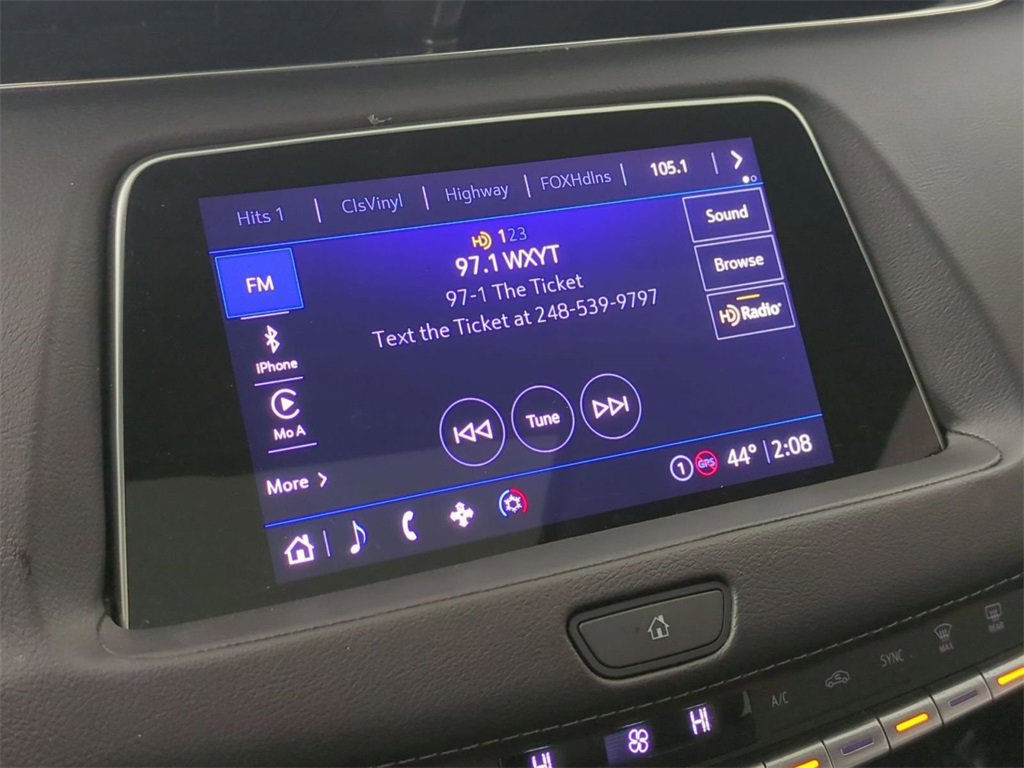 Certified 2023 Cadillac XT4 Premium Luxury w/ Cold Weather Package image 13