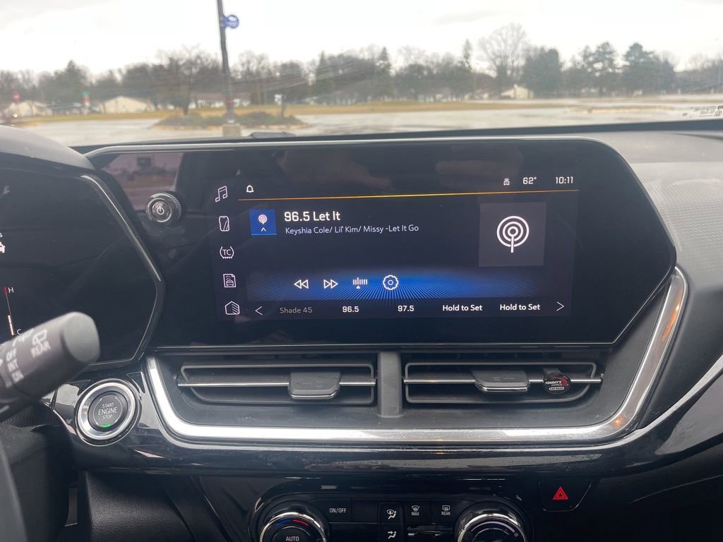 Certified 2024 Chevrolet Trax ACTIV w/ Sunroof Package image 16