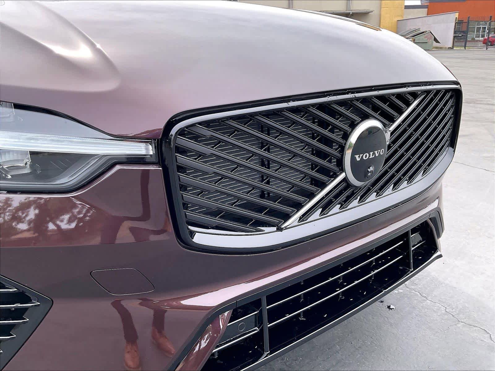 New 2026 Volvo XC60 T8 Ultra w/ Climate Package AWD/4WD image 33