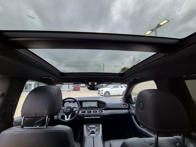 Used 2021 Mercedes-Benz GLS 450 4MATIC image 25