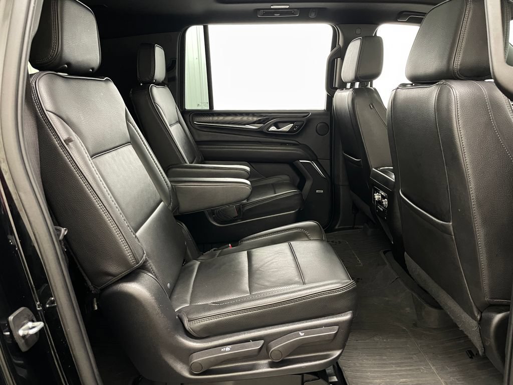 Certified 2022 GMC Yukon XL Denali w/ Max Trailering Package AWD/4WD image 50