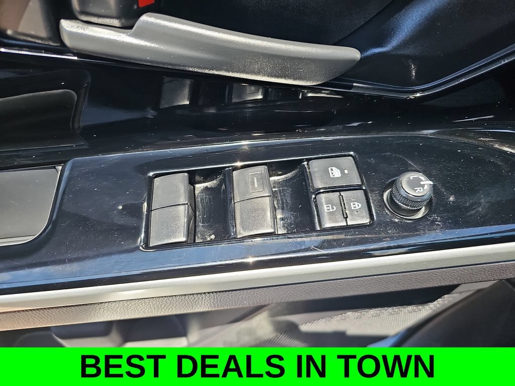 Used 2024 Toyota bZ4X AWD w/ Weather Package image 27