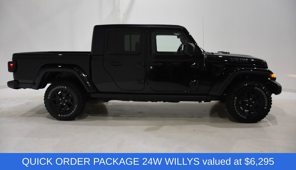 Used 2022 Jeep Gladiator Willys image 3
