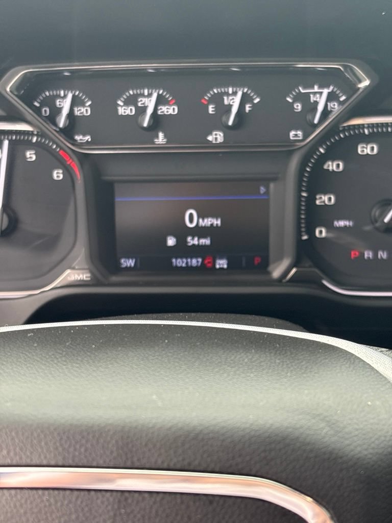 Used 2022 GMC Sierra 1500 SLT w/ SLT Premium Package AWD/4WD image 9
