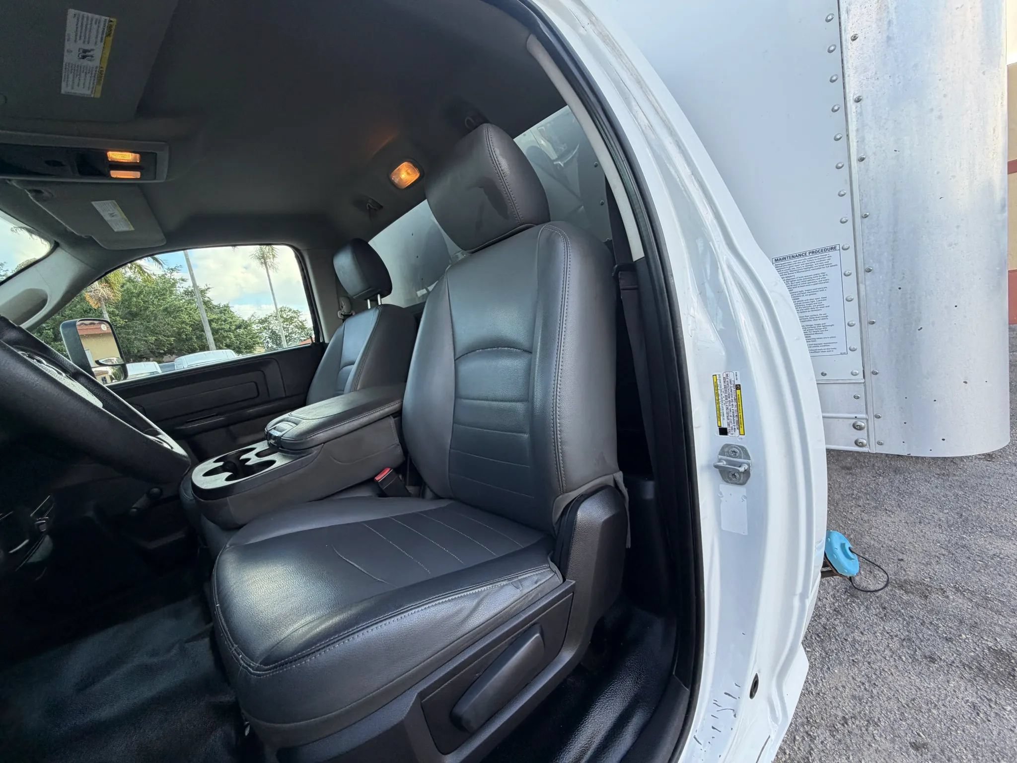 Used 2016 RAM 5500 Tradesman w/ Ambulance Prep Group RWD image 24