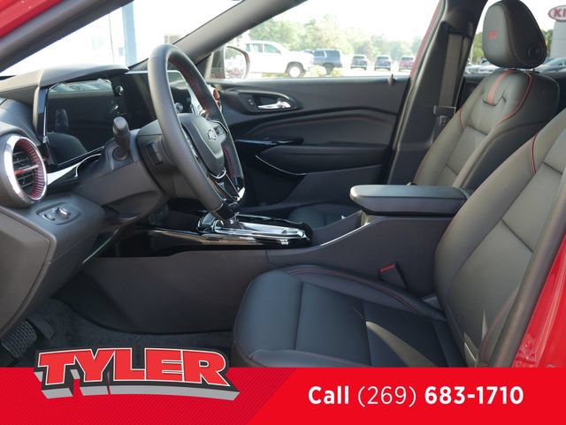 New 2026 Chevrolet Trax RS w/ Driver Confidence Package FWD image 37