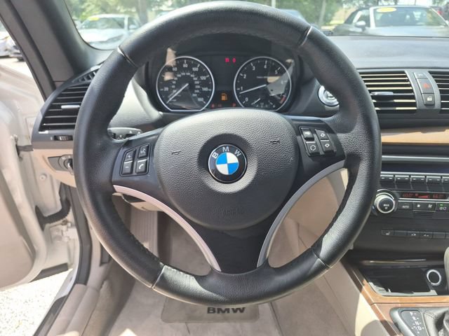 Used 2009 BMW 128i Convertible RWD image 12