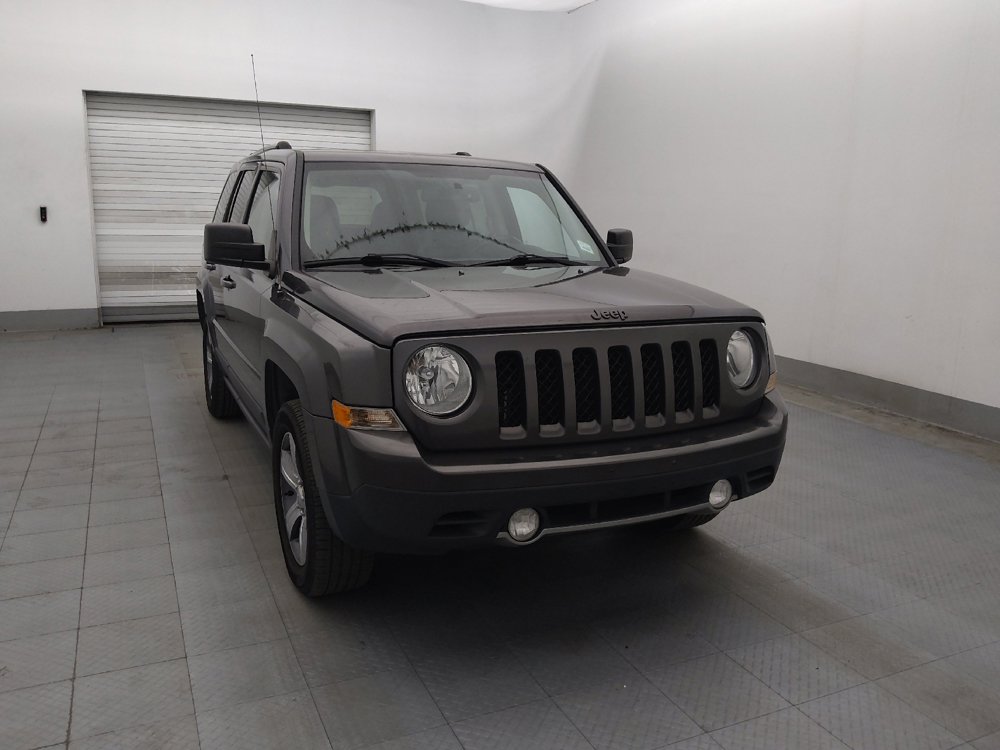 Used 2017 Jeep Patriot High Altitude image 13