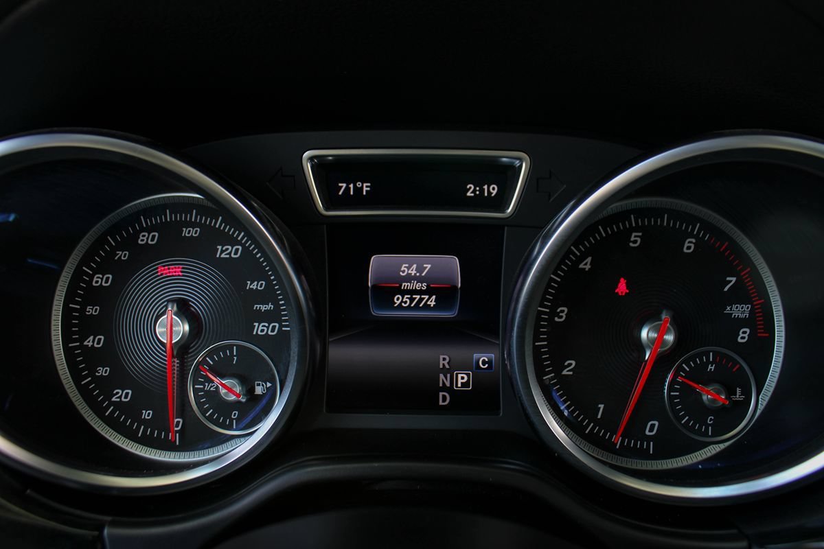 Used 2018 Mercedes-Benz GLS 450 4MATIC image 32