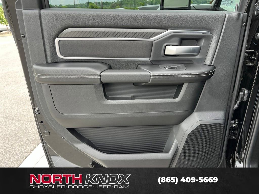 New 2026 RAM 3500 Big Horn AWD/4WD image 14