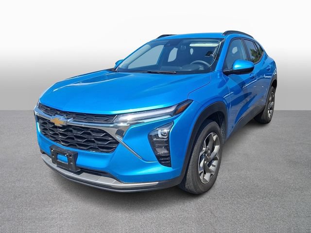 Used 2025 Chevrolet Trax LT