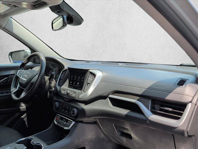 Used 2024 GMC Terrain SLE FWD image 24