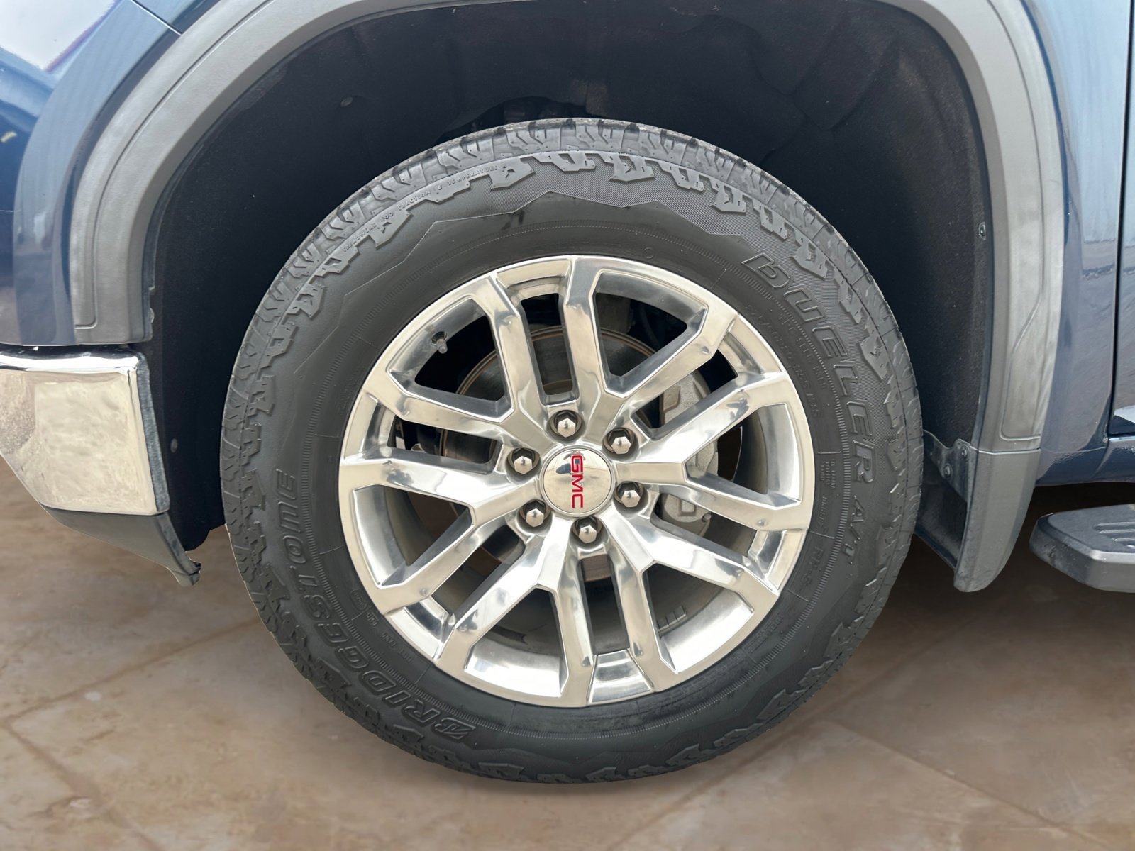 Used 2021 GMC Sierra 1500 SLT AWD/4WD image 31