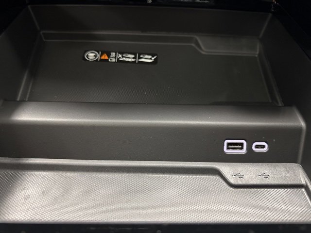 New 2026 Chevrolet Tahoe High Country w/ Sun And Tow Package image 21