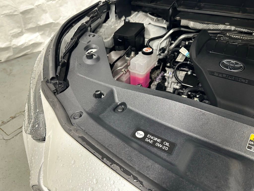 Used 2025 Toyota Highlander XLE image 72