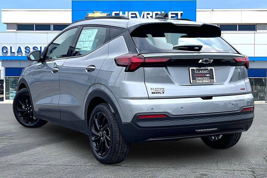 New 2027 Chevrolet Bolt RS w/ Technology Package FWD image 3
